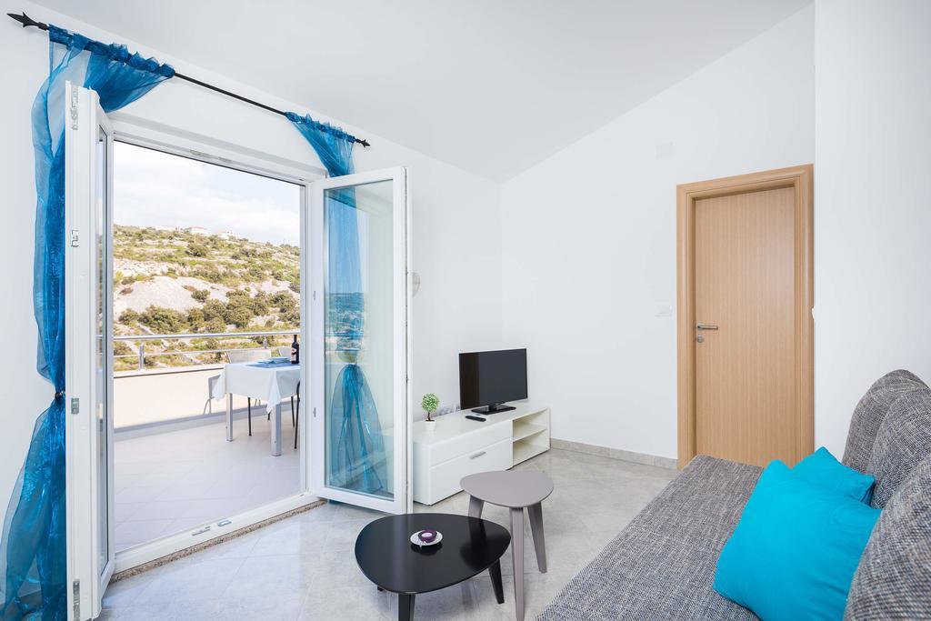 Apartments Sucic سيفيد الغرفة الصورة