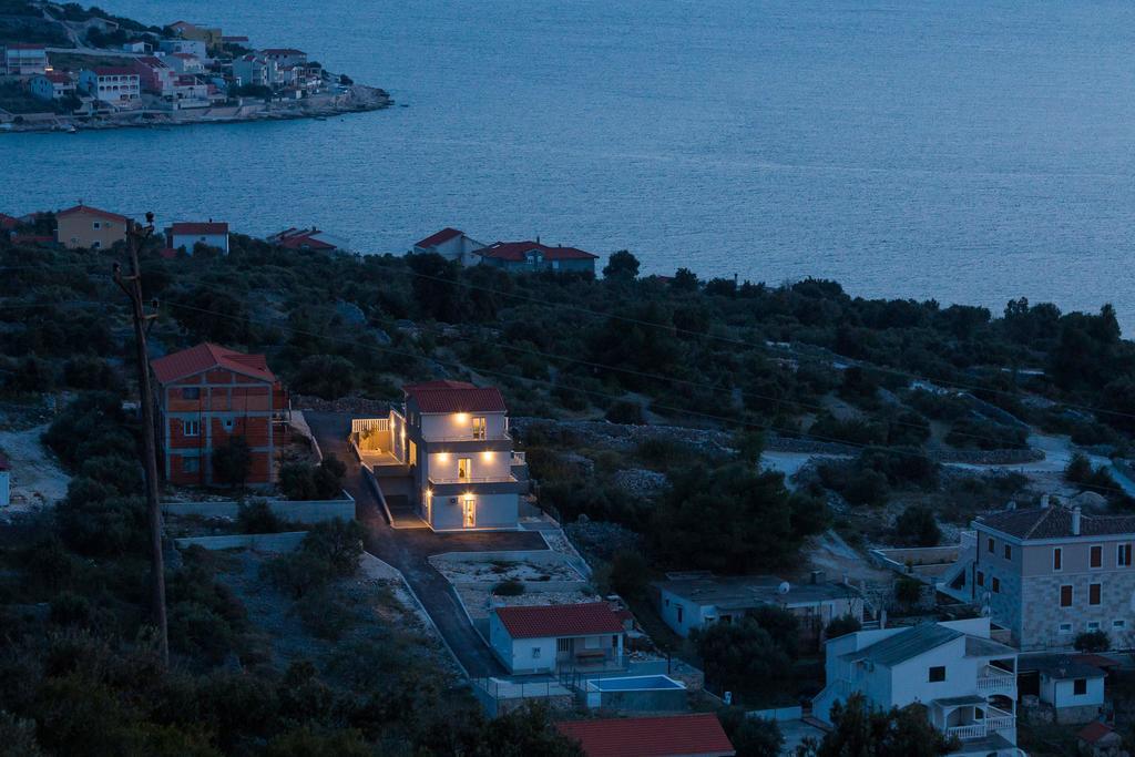 Apartments Sucic سيفيد الغرفة الصورة