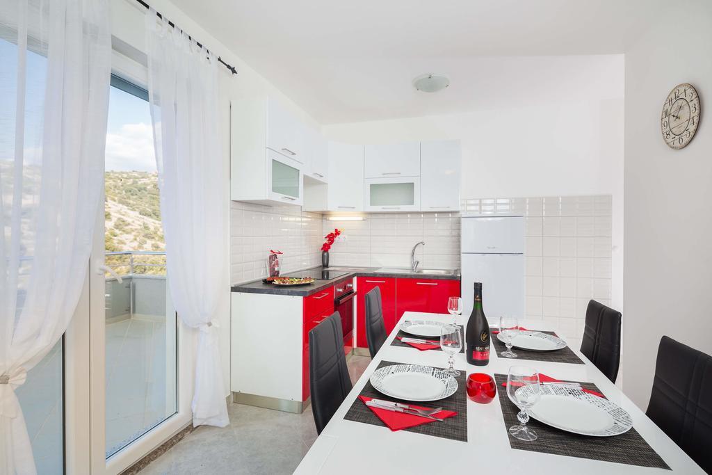Apartments Sucic سيفيد الغرفة الصورة