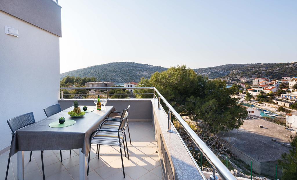 Apartments Sucic سيفيد الغرفة الصورة