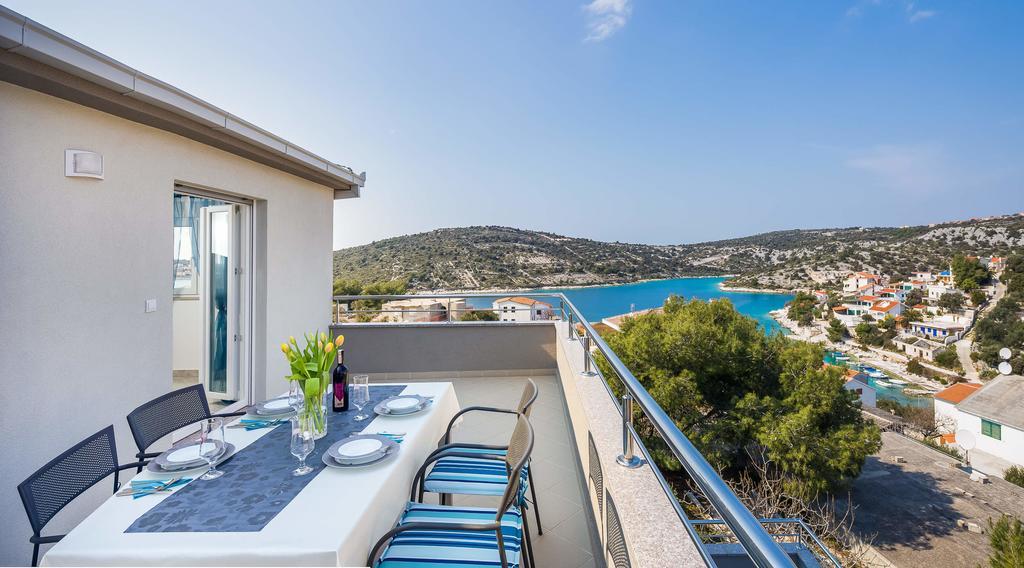 Apartments Sucic سيفيد الغرفة الصورة