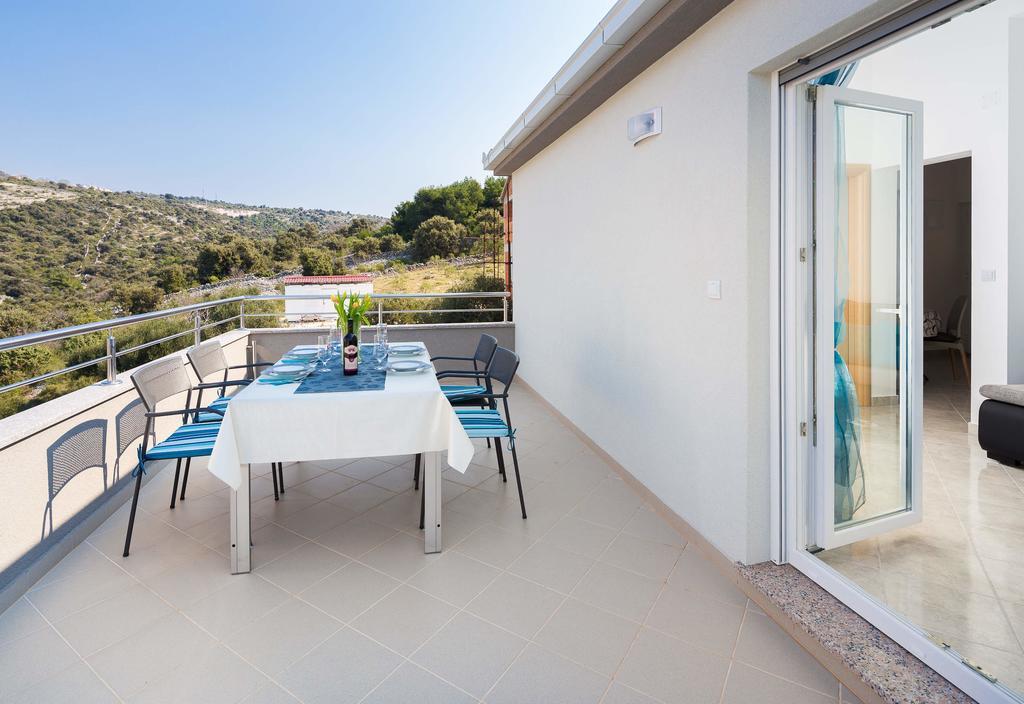 Apartments Sucic سيفيد الغرفة الصورة