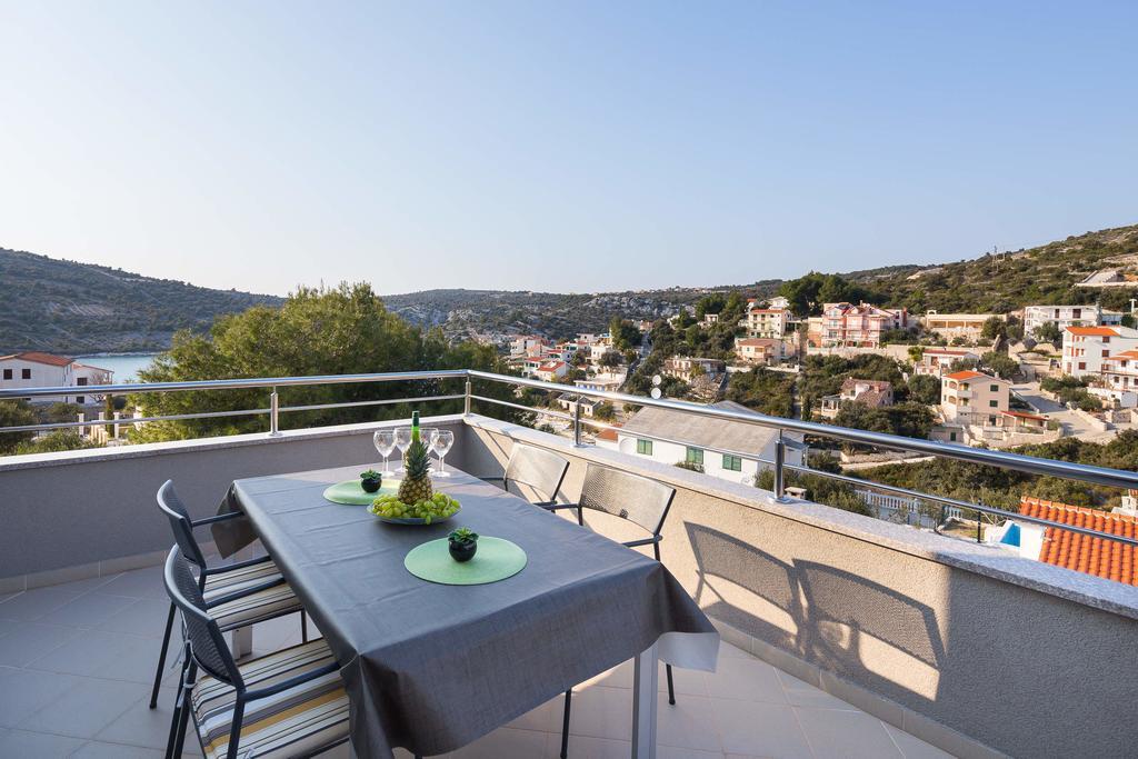 Apartments Sucic سيفيد الغرفة الصورة